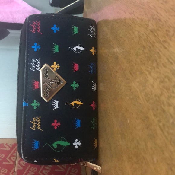 I’m selling a baby phat wallet - Picture 1 of 1